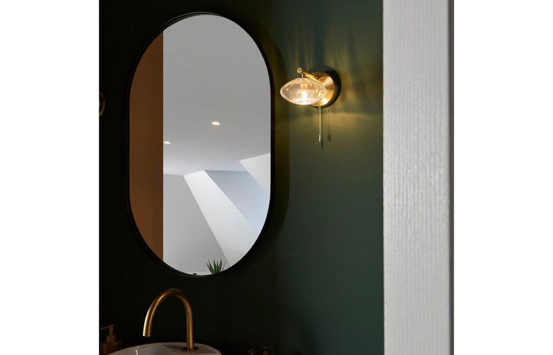 Atlas Wall Light - Brushed Brass