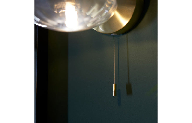 Atlas Wall Light - Brushed Brass