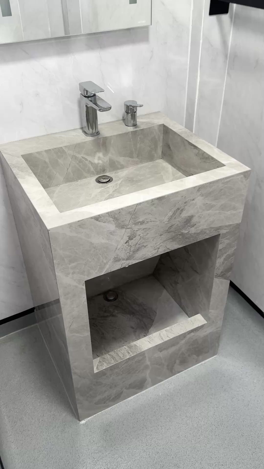 Load video: Sukoon Oasis Dual Level Wudu Basin